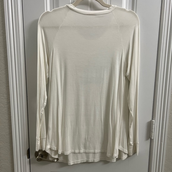 Altar’d state long sleeve tunic - Picture 3 of 4